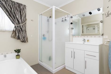 Photo of property in 8 Mynah Place, Welcome Bay, Tauranga, 3112