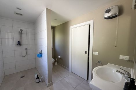 Photo of property in 18 Kelliher Drive, Wanaka, 9305