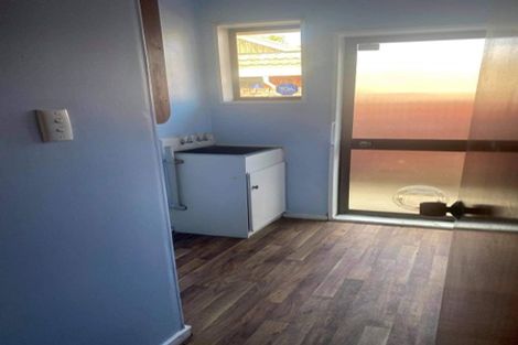 Photo of property in 2/36 Solomon Avenue, Redwood, Christchurch, 8051