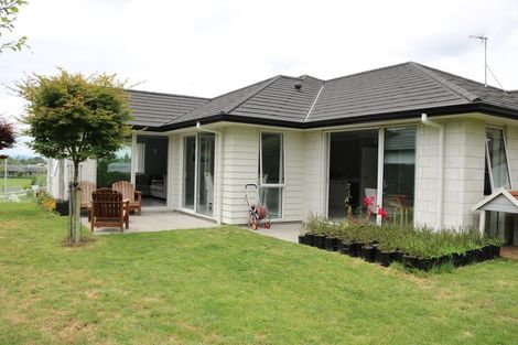 Photo of property in 8 Oak Ridge Drive, Te Awamutu, 3800