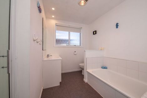 Photo of property in 81 Queen Street, Westport, 7825