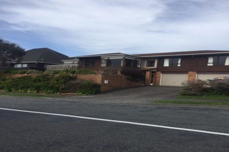 Photo of property in 42 Lakewood Avenue, Churton Park, Wellington, 6037