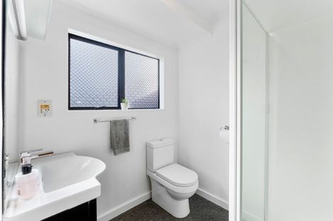 Photo of property in 16 The Avenue, Paraparaumu Beach, Paraparaumu, 5032