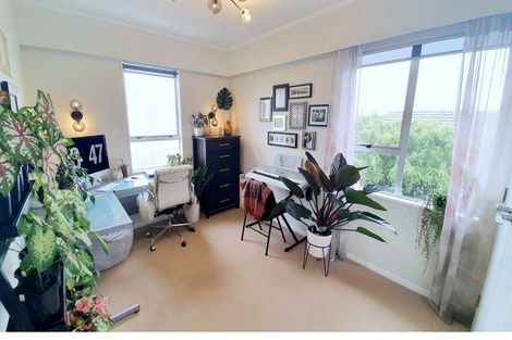 Photo of property in 178 Orangi Kaupapa Road, Northland, Wellington, 6012