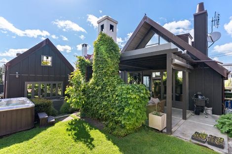 Photo of property in 14 Rewiti Avenue, Takapuna, Auckland, 0622