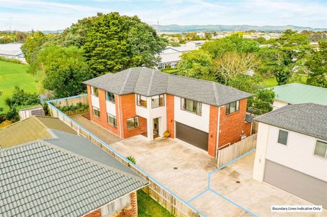 Photo of property in 14 Kotuku Street, Te Atatu Peninsula, Auckland, 0610