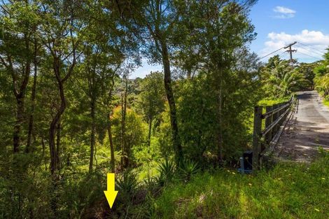 Photo of property in 38 Seaview Road, Castor Bay, Auckland, 0620