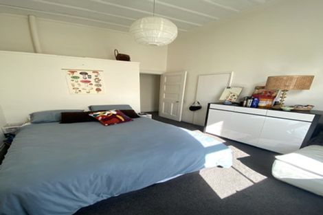 Photo of property in 14 Shoal Bay Road, Devonport, Auckland, 0624
