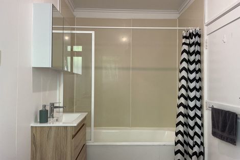 Photo of property in 2/85 Warwick Street, Wilton, Wellington, 6012