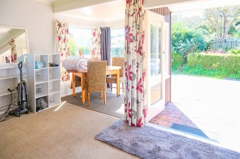 Photo of property in 16 Rokino Road, Taupo, 3330