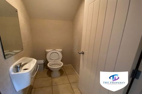 Photo of property in 36 Cyril French Drive, Flat Bush, Auckland, 2016
