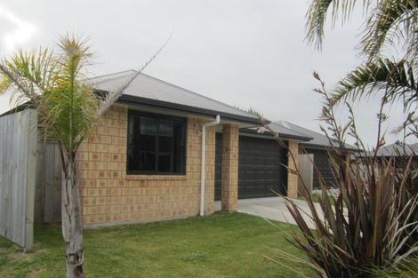 Photo of property in 9 The Palms, Rototuna, Hamilton, 3210