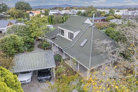 Photo of property in 115a Frederick Street, Mayfair, Hastings, 4122