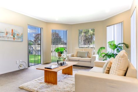 Photo of property in 15 Arundel Place, Nawton, Hamilton, 3200