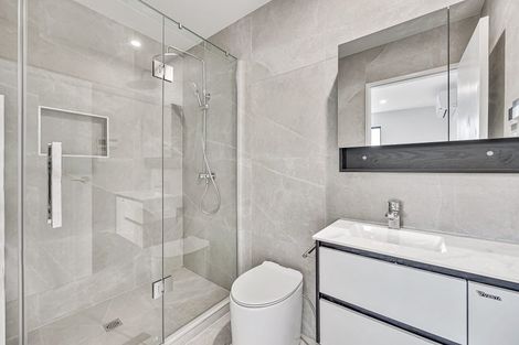 Photo of property in 4/163 Edmonton Road, Te Atatu South, Auckland, 0610