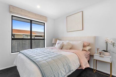 Photo of property in 2/12 Camrose Place, Ilam, Christchurch, 8041