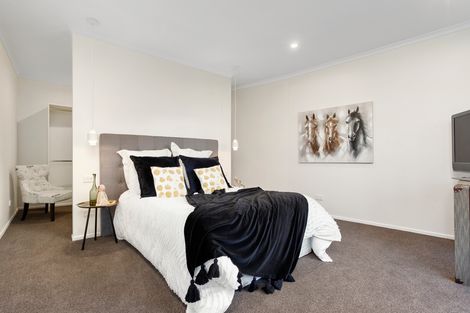 Photo of property in 57 Kohu Road, Titirangi, Auckland, 0604