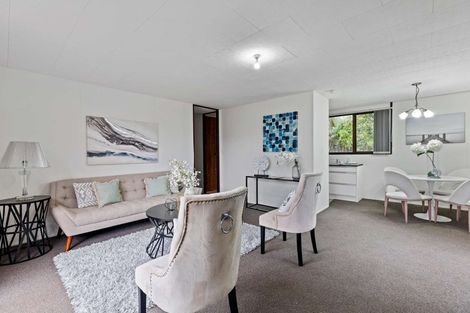 Photo of property in 16 Sarajevo Place, Massey, Auckland, 0614