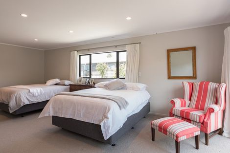 Photo of property in 4 Ohinemuhu Road, Porangahau, 4293