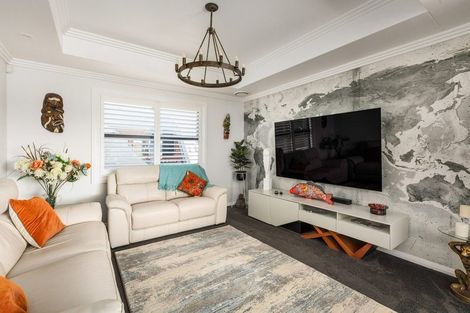 Photo of property in 30 Lakeside Terrace, Omokoroa, 3114