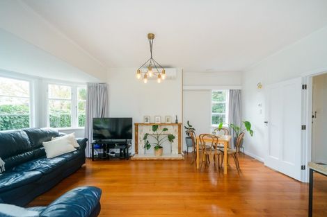 Photo of property in 90 Savage Crescent, West End, Palmerston North, 4412