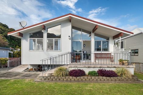 Photo of property in 5 West Crescent, Te Puru, Thames, 3575