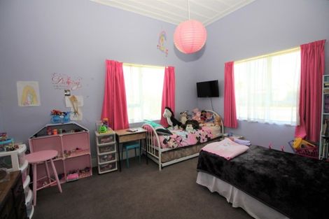 Photo of property in 17 London Street, Dannevirke, 4930