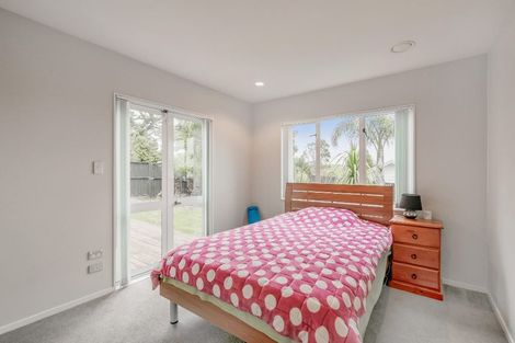 Photo of property in 5 Bushlands Park Drive, Albany, Auckland, 0632