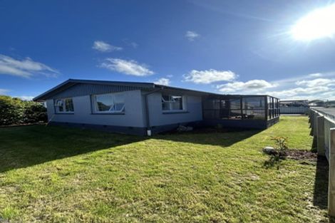 Photo of property in 26 Avenue Road, West End, Timaru, 7910