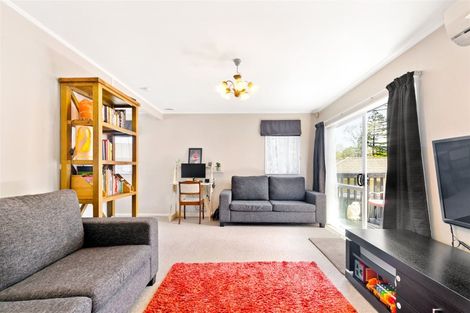 Photo of property in 12 Borich Road, Sunnyvale, Auckland, 0612