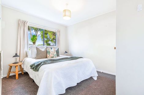 Photo of property in 91a/2 Beach Road, Te Atatu Peninsula, Auckland, 0610