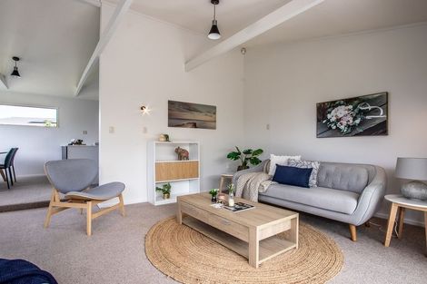 Photo of property in 6 Mountainview Terrace, Otaki Beach, Otaki, 5512