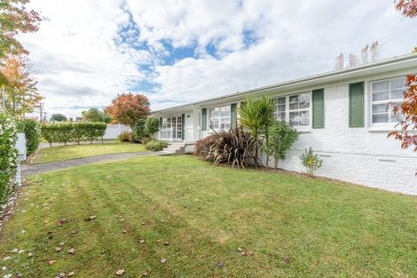 Photo of property in 27 Howell Avenue, Riverlea, Hamilton, 3216