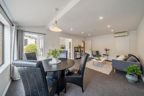Photo of property in 296 Maungaraki Road, Maungaraki, Lower Hutt, 5010