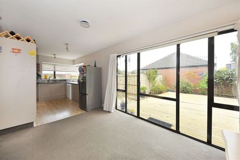 Photo of property in 2/77c Mackworth Street, Woolston, Christchurch, 8062