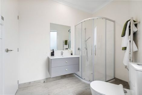 Photo of property in 3 Melgran Avenue, Papakura, 2110