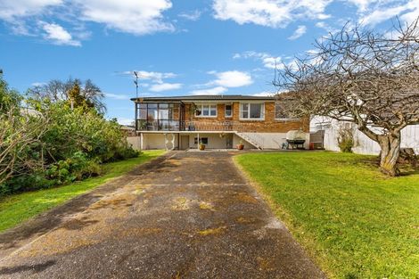 Photo of property in 6 Arnot Avenue, Clouston Park, Upper Hutt, 5018