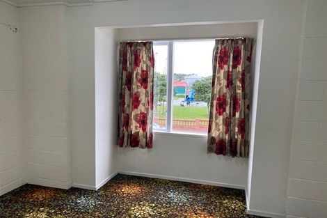 Photo of property in 20f2 Frankmoore Avenue, Johnsonville, Wellington, 6037