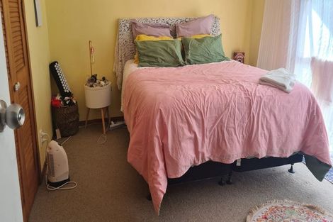 Photo of property in 263 Sturges Road, Henderson, Auckland, 0612