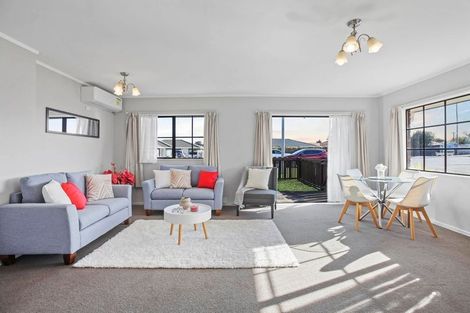 Photo of property in 1/20 Sturges Road, Henderson, Auckland, 0612