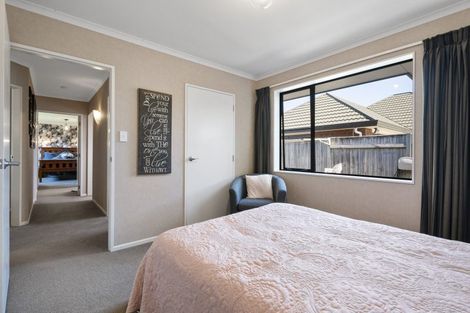 Photo of property in 36 Geneva Terrace, Kelvin Grove, Palmerston North, 4414