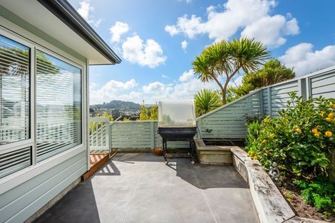 Photo of property in 8 Bluejacket Place, Whitby, Porirua, 5024