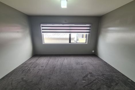 Photo of property in 2/21 Southview Place, Wattle Downs, Auckland, 2102