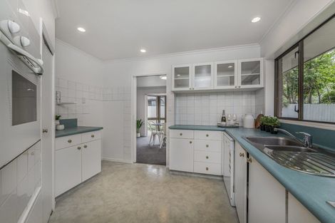 Photo of property in 278 Memorial Avenue, Burnside, Christchurch, 8053