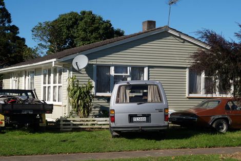 Photo of property in 36 Lavinia Crescent, Mangere East, Auckland, 2024