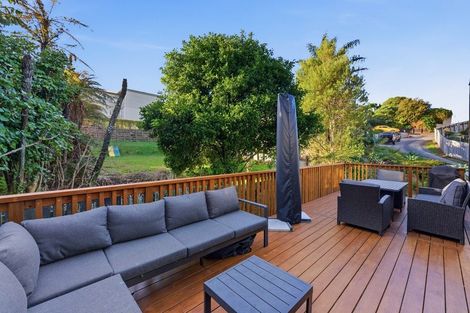 Photo of property in 59 Wallath Road, Westown, New Plymouth, 4310