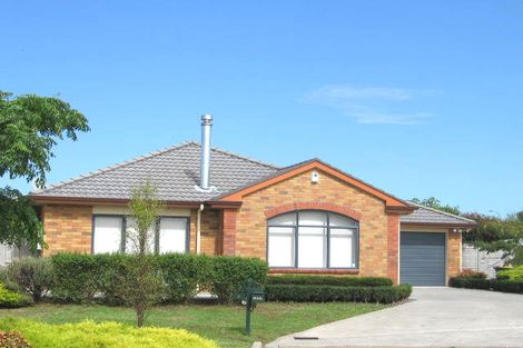 Photo of property in 8 Russett Grove, Henderson, Auckland, 0612