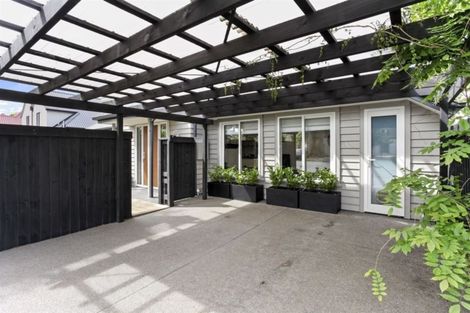 Photo of property in 1/24 Eversleigh Street, St Albans, Christchurch, 8014