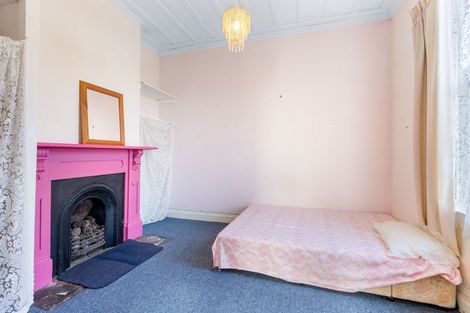 Photo of property in 21 Baldwin Street, North East Valley, Dunedin, 9010