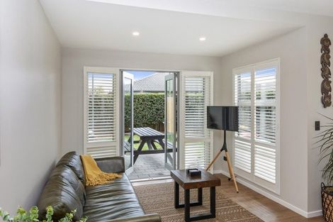 Photo of property in 32 Waterford Avenue, Northwood, Christchurch, 8051